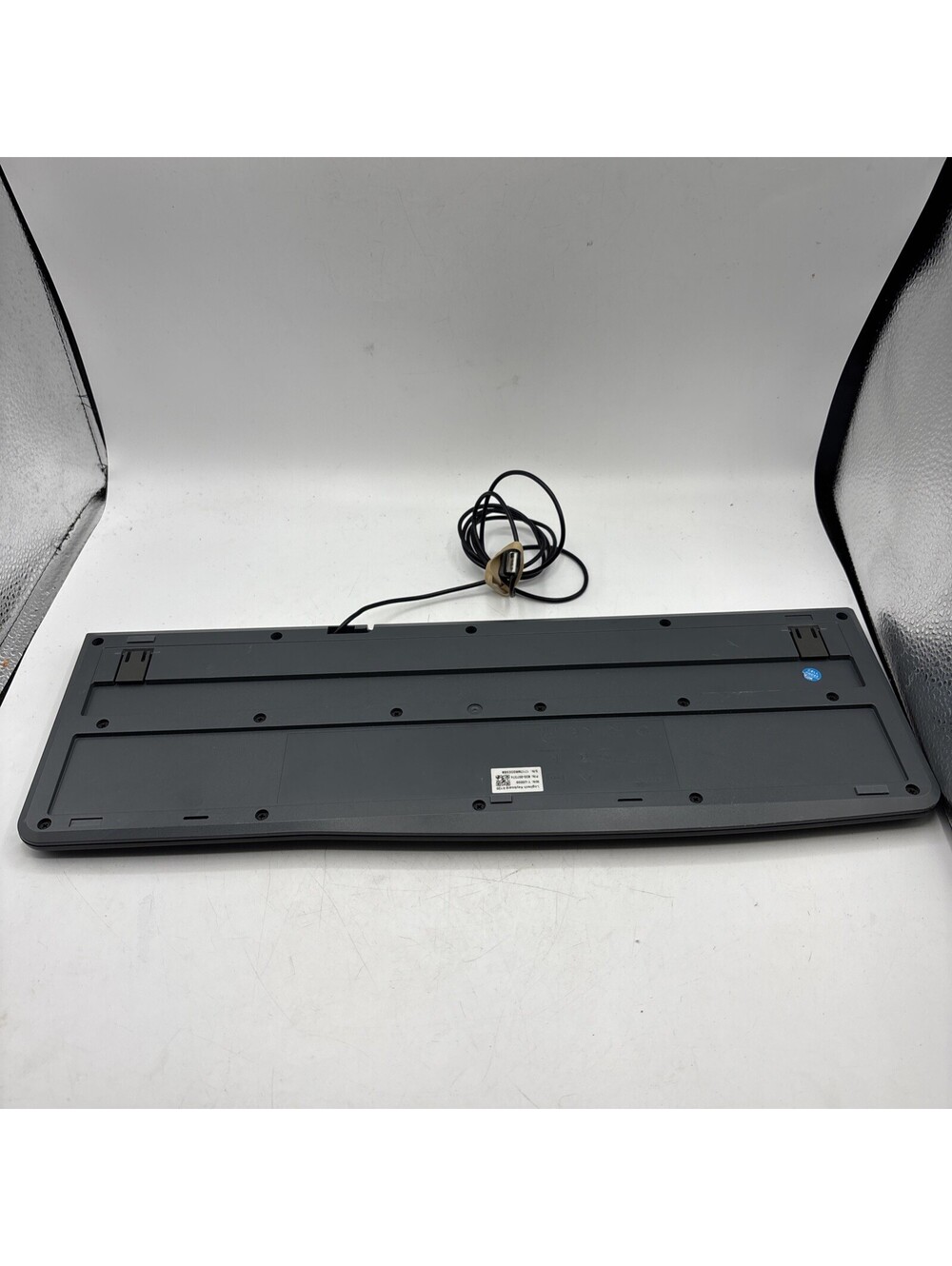 Logitech K120 Plug And Play Corded USB Keyboar - PC 920-002478 - Picture 3 of 4